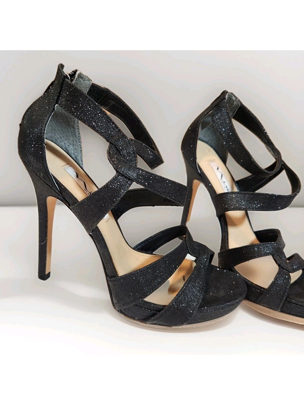 Nina Women's 6.5M Sparkly Strappy high heels Sandals Shoes Black